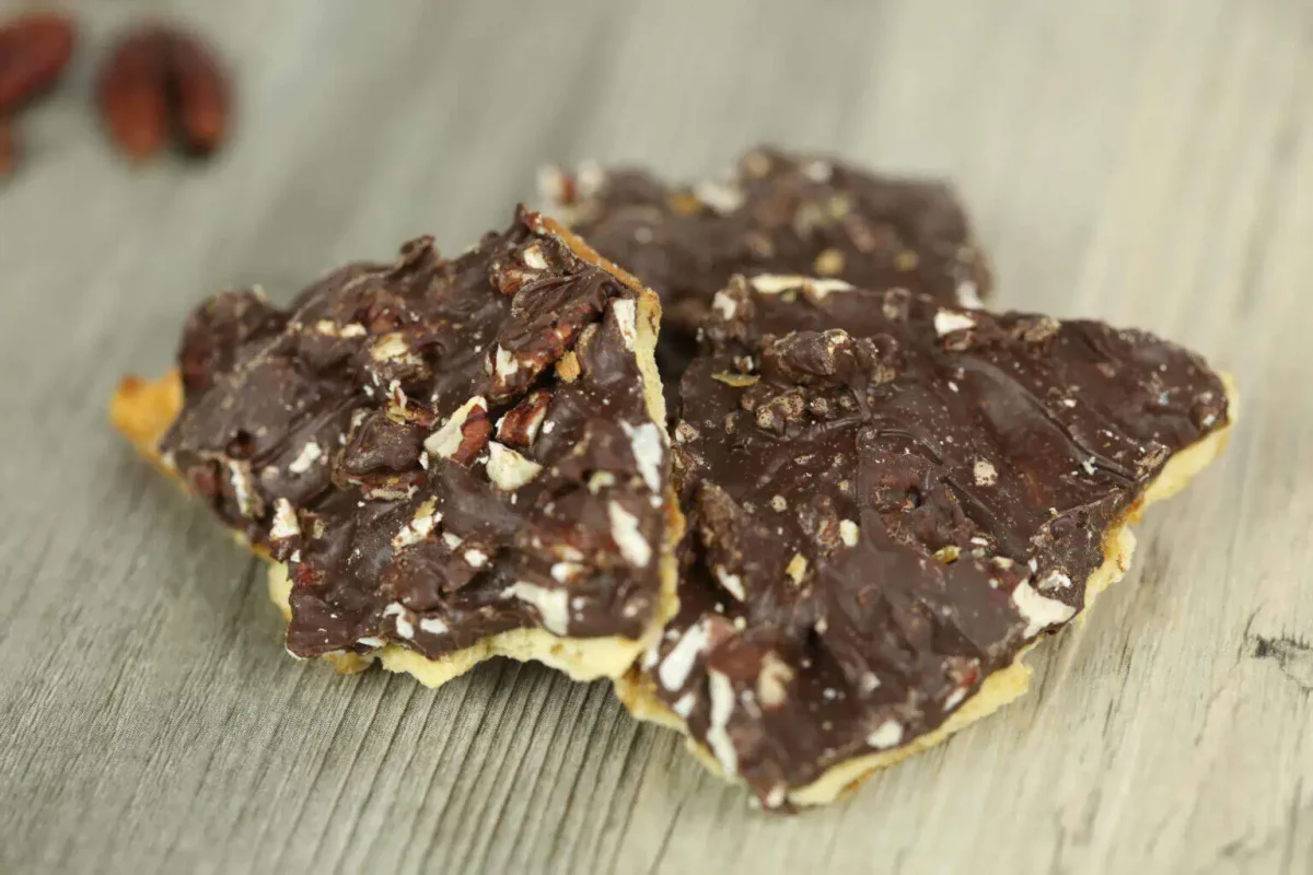 Saltine Crack Candy