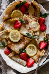 Norwegian Pancakes (Pannekaker)
