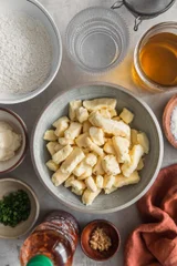 Tempura Fried Cheese Curds With Sriracha Mayo