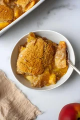 Paleo Vegan Peach Cobbler