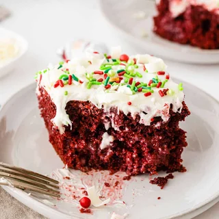 Christmas Red Velvet Poke Cake