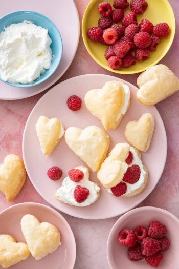 Puff Pastry Berry Hearts