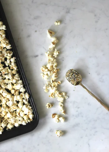 Everything Bagel Popcorn