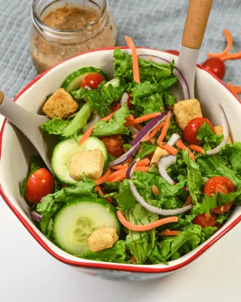 House Salad with Creamy Balsamic Dressing