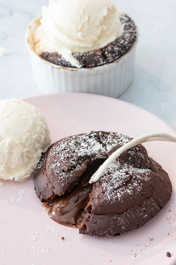 Chocolate Molten Lava Cakes