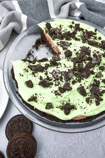Mint Oreo Pudding Pie