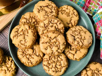 Apple Butter Oatmeal Cookies