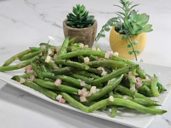 Hot Honey Shallot Green Beans