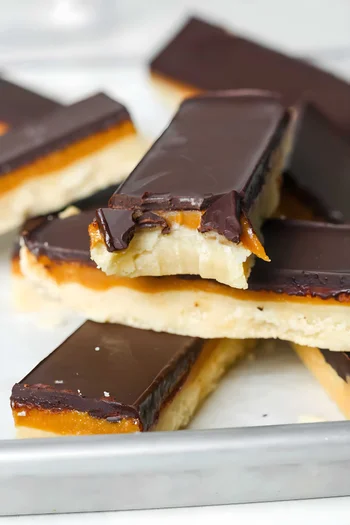 Healthy Twix Bars (Paleo, Vegan)