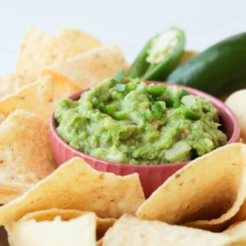 Easy Homemade Guacamole