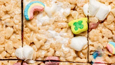 Lucky Charms Rice Krispie Treats