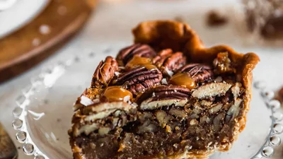 Bourbon Caramel Pecan Pie