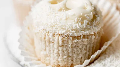 Coconut Cupcakes with Coconut Cream Cheese Frosting