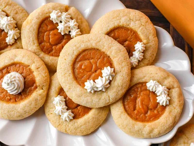 The Holiday Cookie Box